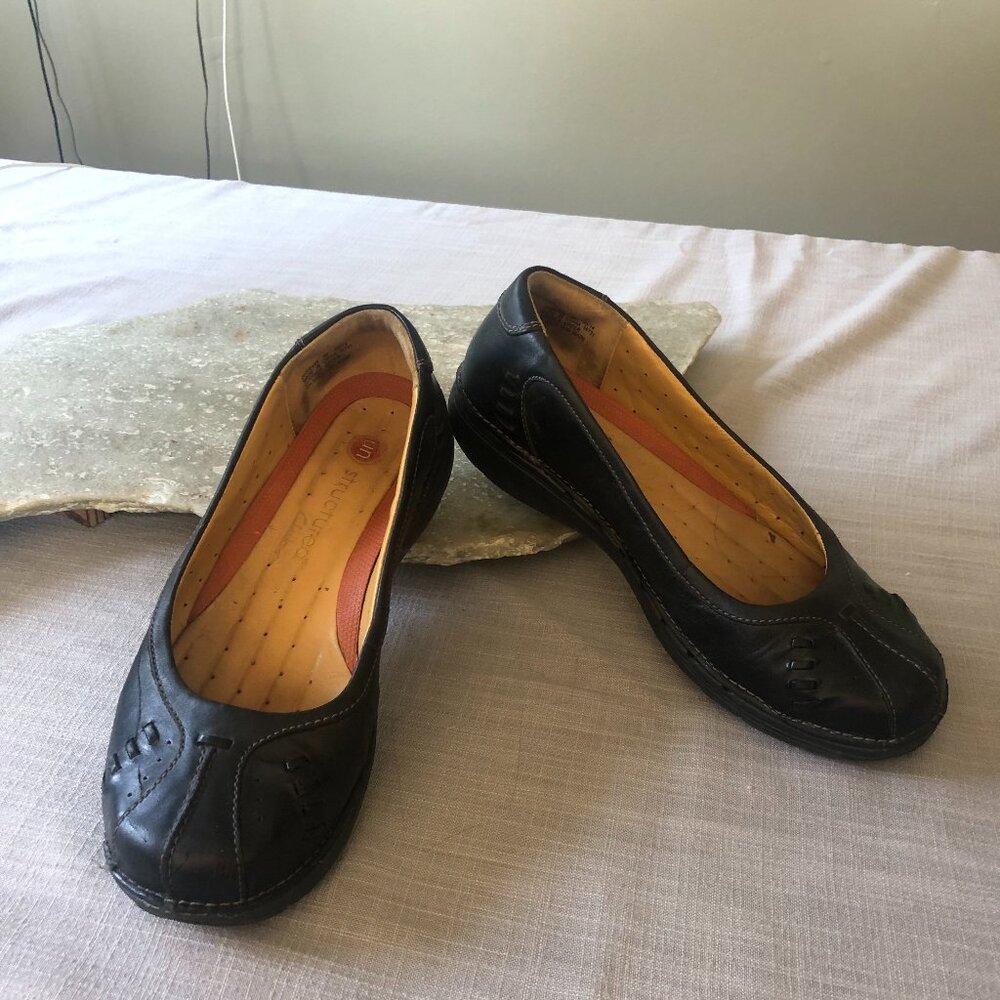 Clarks Flats Size 8